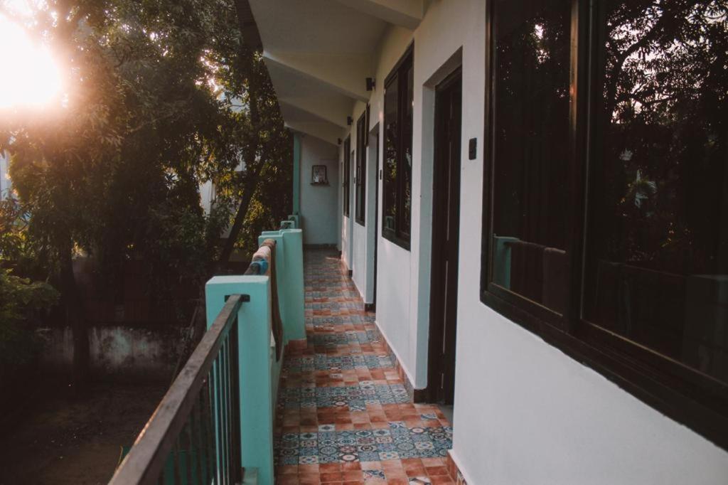 קולבה Carolina Guesthouse מראה חיצוני תמונה