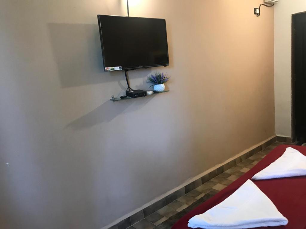 קולבה Carolina Guesthouse מראה חיצוני תמונה